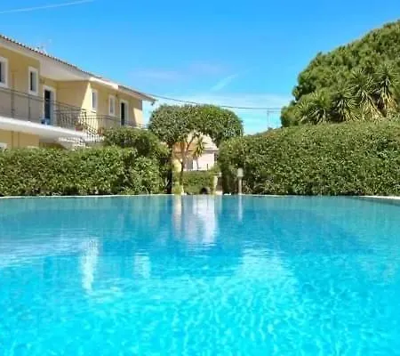 Moulinos Loft * Svoronata