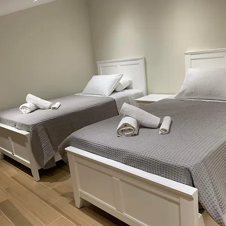 Moulinos Loft 아파트 스보로나타