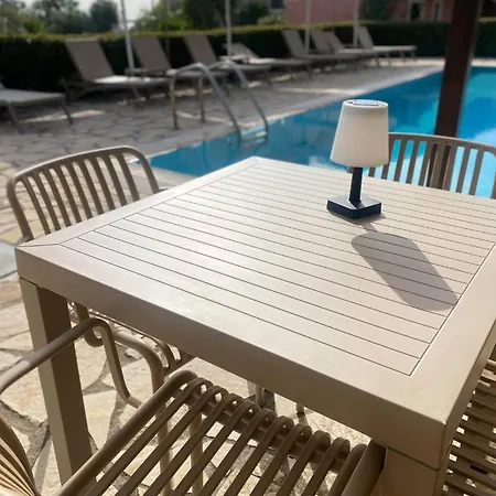 Moulinos Loft Lägenhet Svoronata